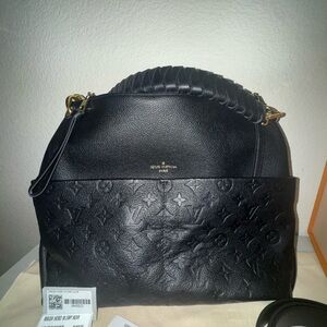 Louis Vuitton Maida Hobo M. EMP. Noir